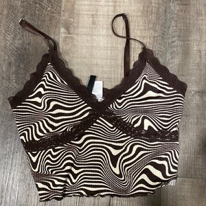Cute brown and cream tank top with lace edges!
